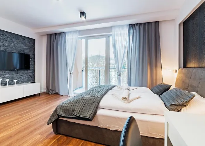 Konopnickiej, Sun & Snow *